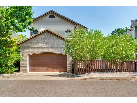 363 Spyglass Dr, Eugene, OR 97401 photo 1