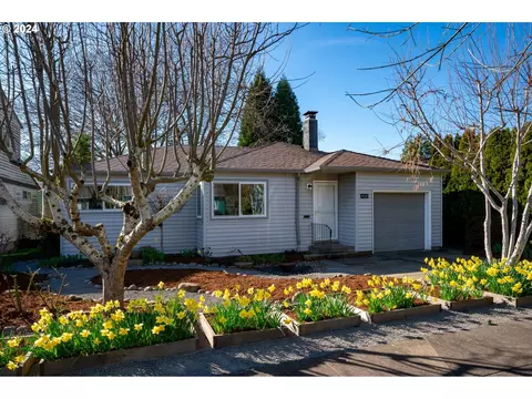 4525 SE 37th Ave, Portland, OR 97202