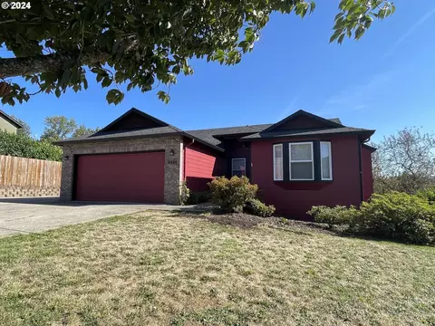 4806 R Dr, Washougal, WA 98671