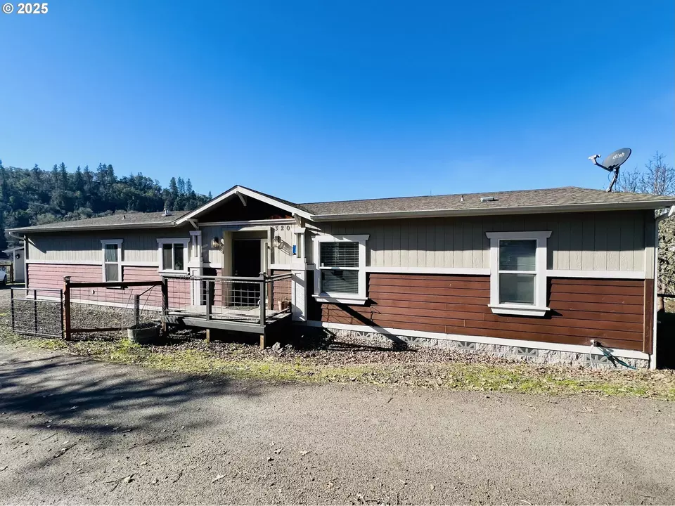  320 Cegavske Ln, Roseburg, OR 97470 photo 35