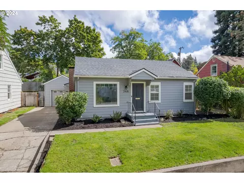 2435 Nixon St, Eugene, OR 97403