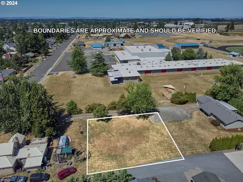 E Marquam St, Mount Angel, OR 97362