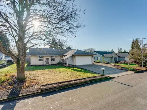 311 NW 132nd St, Vancouver, WA 98685