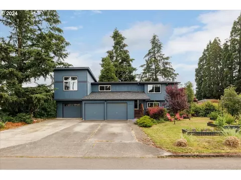 18610 Cook St, Oregon City, OR 97045
