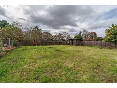 NW 13th Ct, Vancouver, WA 98665