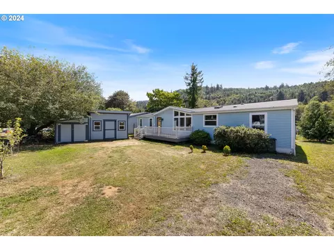 18999 Nestucca Dr, Cloverdale, OR 97112