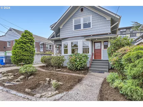 2612 SE Madison St, Portland, OR 97214