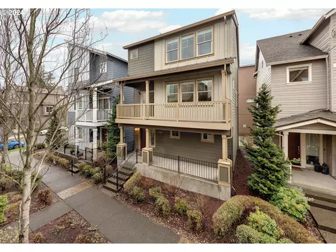 14108 SW Compass Dr, Beaverton, OR 97005