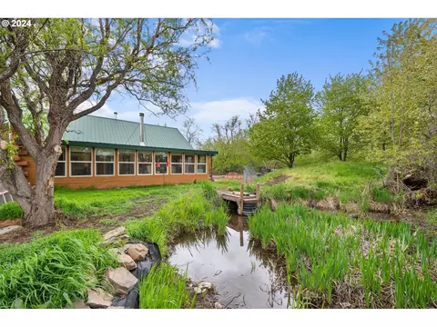 371 N 5th St, Union, OR 97883