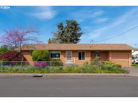 300 38th St, Springfield, OR 97478