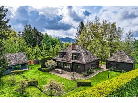 10695 NW Mcdaniel Rd, Portland, OR 97229