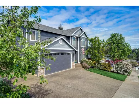 1031 Fawn St, Salem, OR 97304
