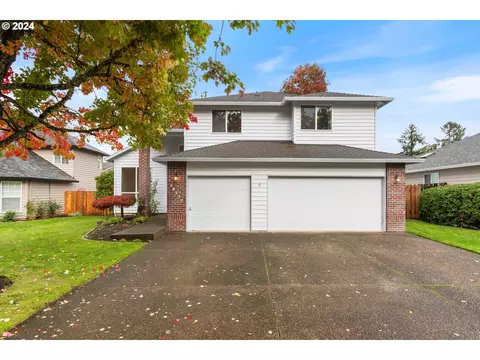 28537 SW Wagner St, Wilsonville, OR 97070