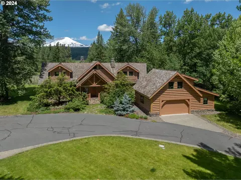 22 Good Rd, Trout Lake, WA 98650