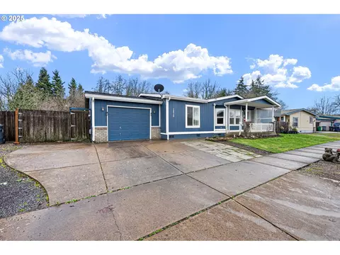 1210 Bramblewood Ln, Eugene, OR 97404