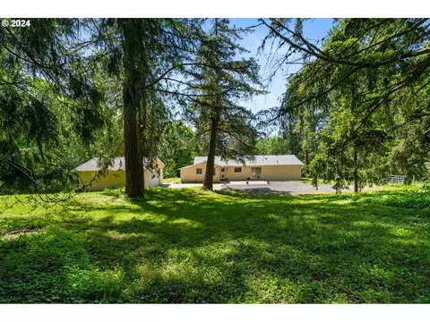 15741 S Gilchrist Rd, Mulino, OR 97042