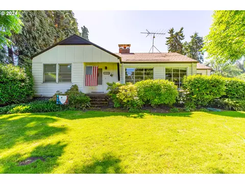 2090 NE Highway 20, Corvallis, OR 97330