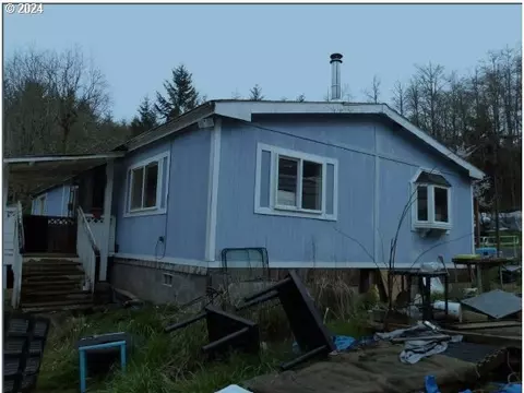 73564 Elk Creek Rd, Rainier, OR 97048