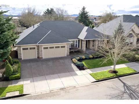 3382 Cape Hatteras Dr, Eugene, OR 97408