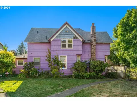 1595 SE Palmblad Rd, Gresham, OR 97080
