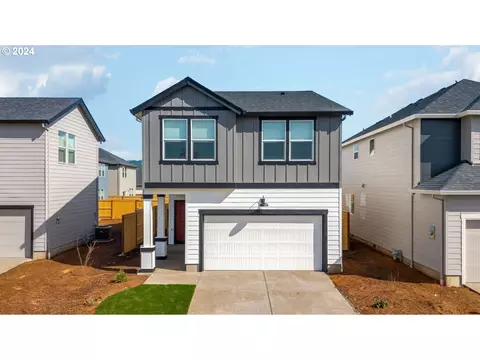 2682 V St, Springfield, OR 97477