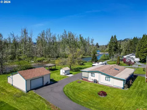 78414 Sears Rd, Cottage Grove, OR 97424