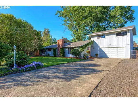 5455 SW Brendon Ct, Beaverton, OR 97005