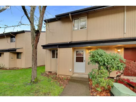 1551 Fetters Loop, Eugene, OR 97402