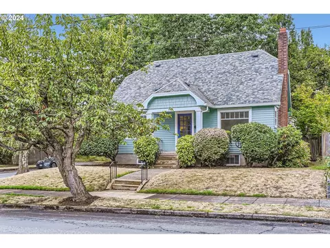 2441 SE 61st Ave, Portland, OR 97206