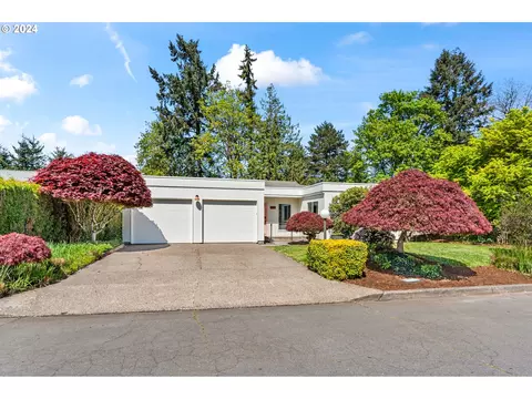 2911 SW Plum Ct, Portland, OR 97219