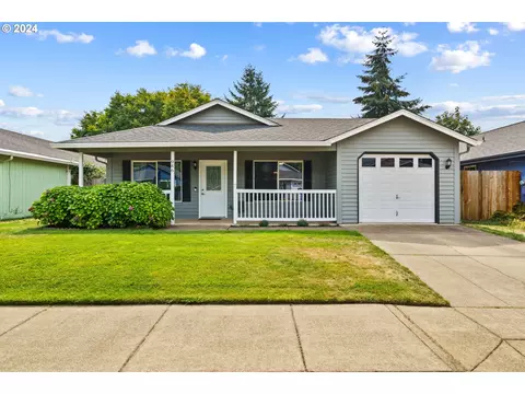 946 Bennett Ln, Eugene, OR 97404