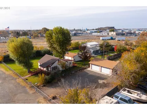 1655 NE 2nd St, Hermiston, OR 97838