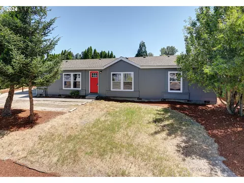 332 Cornerstone Ct, Salem, OR 97301