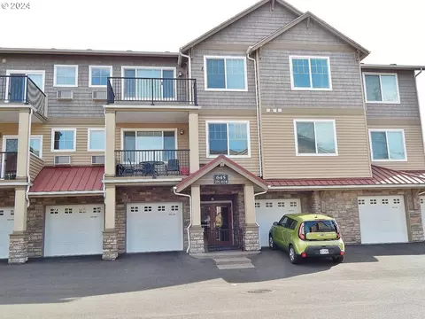 645 NW Falling Waters Ln #301, Portland, OR 97229
