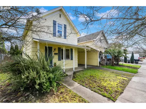 926 NE Davis St, Mcminnville, OR 97128