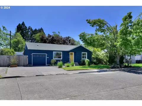 1325 Modoc St, Springfield, OR 97477