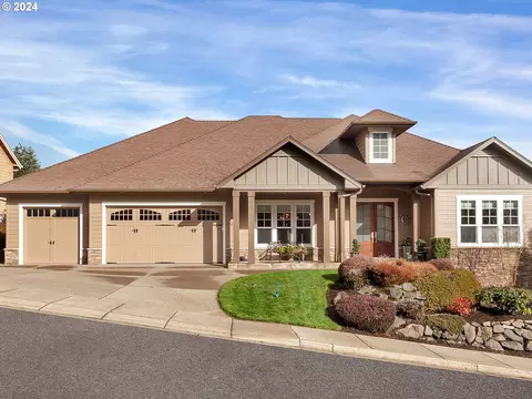 6034 Pikes Pass St SE, Salem, OR 97306