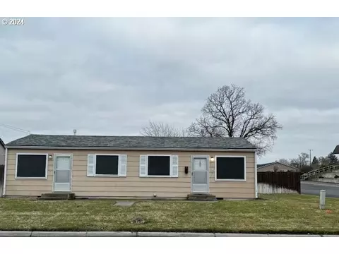 135 SE 7th St, Hermiston, OR 97838