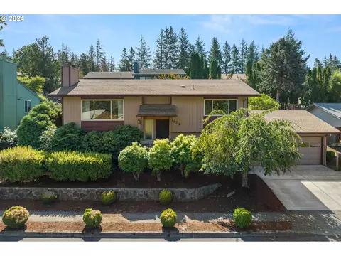 1624 NW 13th St, Gresham, OR 97030