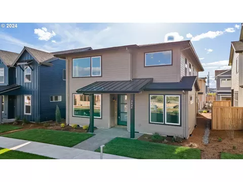 3436 SE Zavi Ln, Hillsboro, OR 97123
