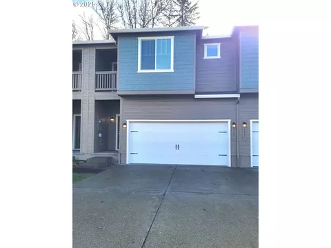 957 NE 14th St, Battle Ground, WA 98604