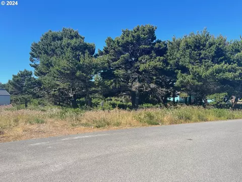 Face Rock Drive, Bandon, OR 97411