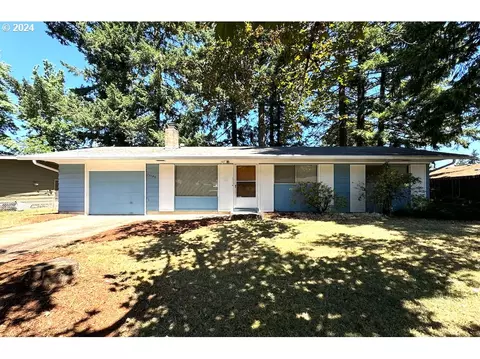 15145 SE Woodward St, Portland, OR 97236