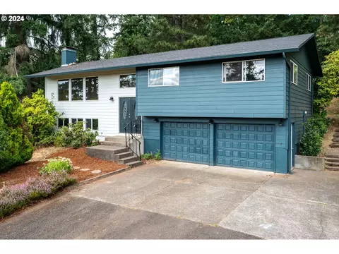 17821 SE Sunnyside Rd, Damascus, OR 97089