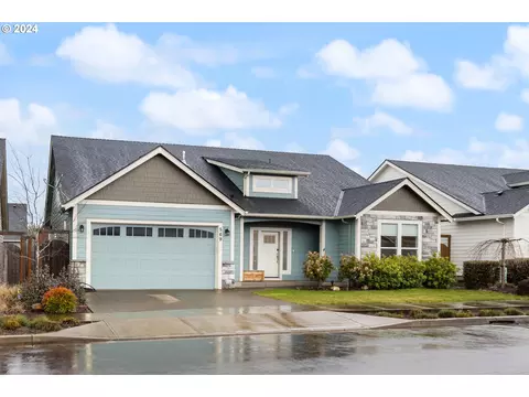 569 SE Lines St, Dallas, OR 97338