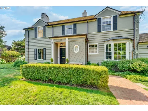 4129 SW Greenleaf Ct, Portland, OR 97221