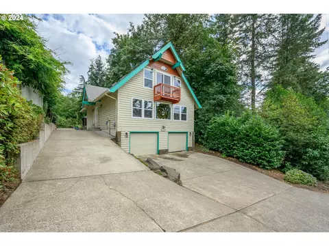4718 SW Vesta St, Portland, OR 97219