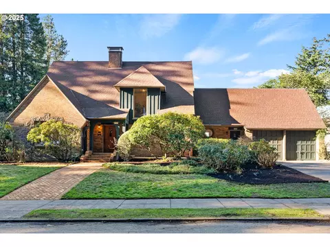 6347 SE Yamhill St, Portland, OR 97215