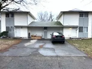 345 NW 12th St, Hermiston, OR 97838