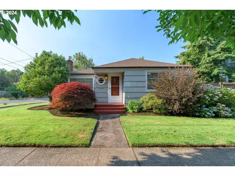 1210 W Broadway, Eugene, OR 97402